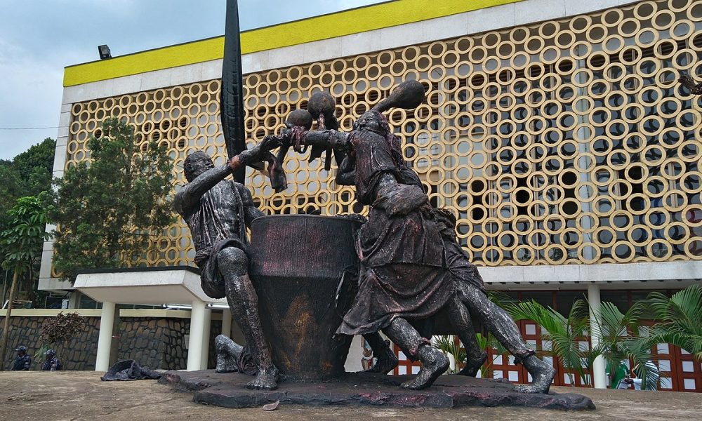 uganda-musuem-culture | Uganda Car Rental Services best places to visit with a rental car - Uganda museum