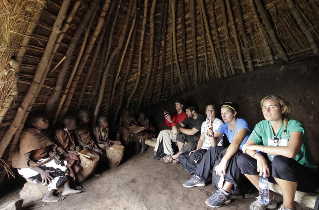 Visit the Batwa community 